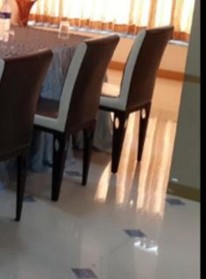 Manohar Mahal Otel Jalgaon Dış mekan fotoğraf